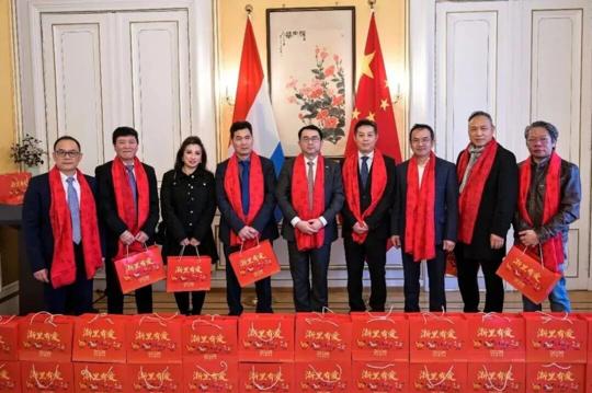 图片 1.png 图片 1.png